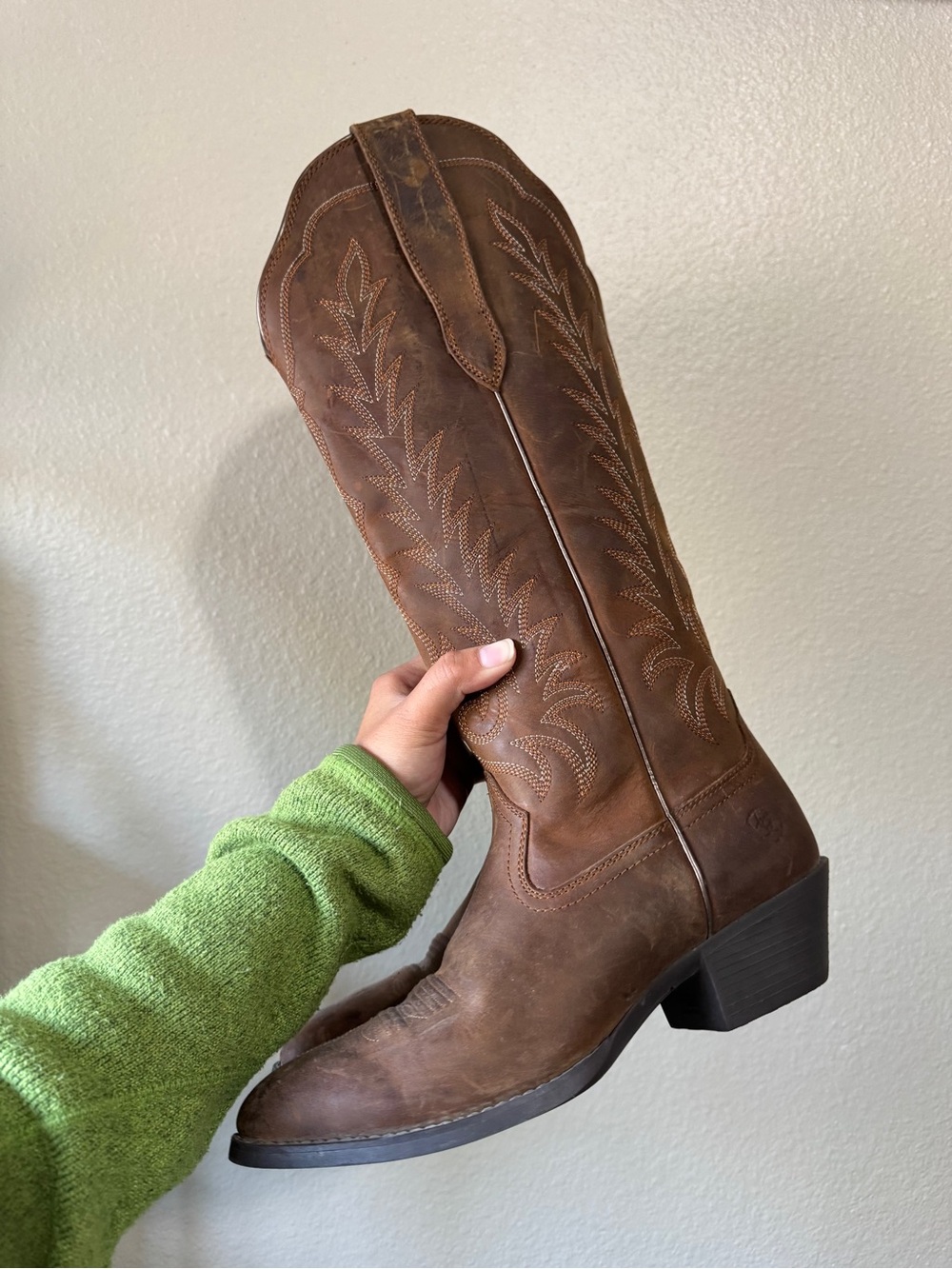 Ariat Women’s Heritage Round Toe Tall Western Boot